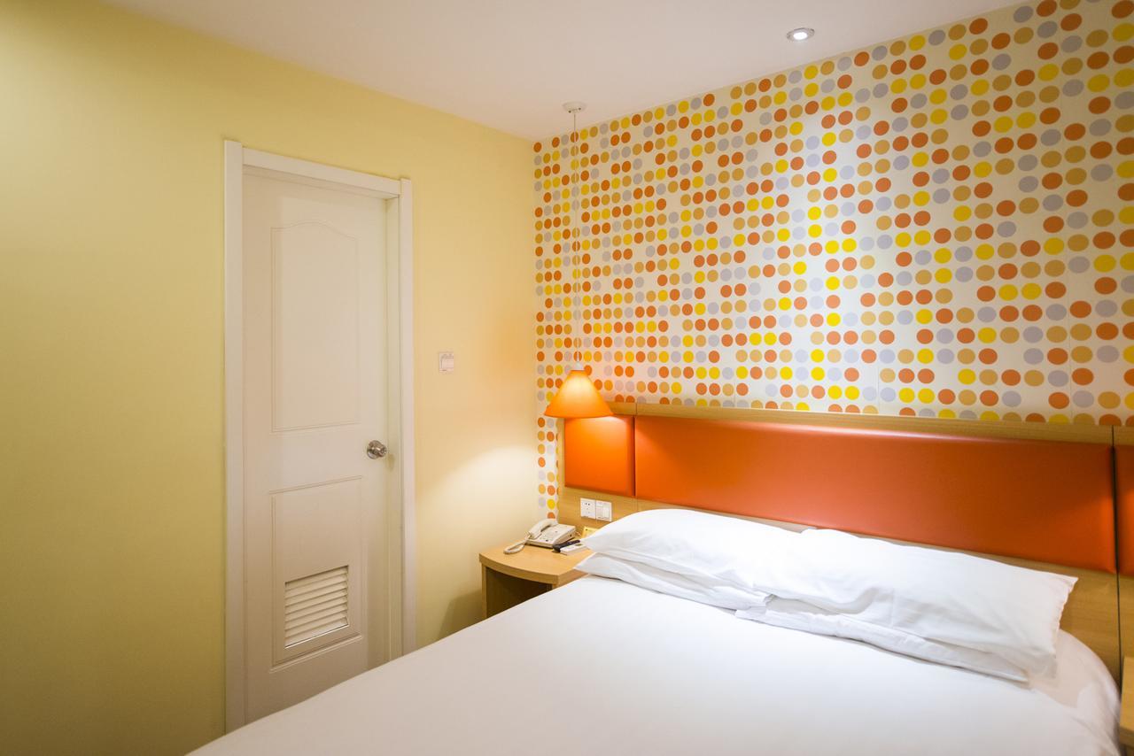 Home Inn Shanghai Century Park Екстериор снимка